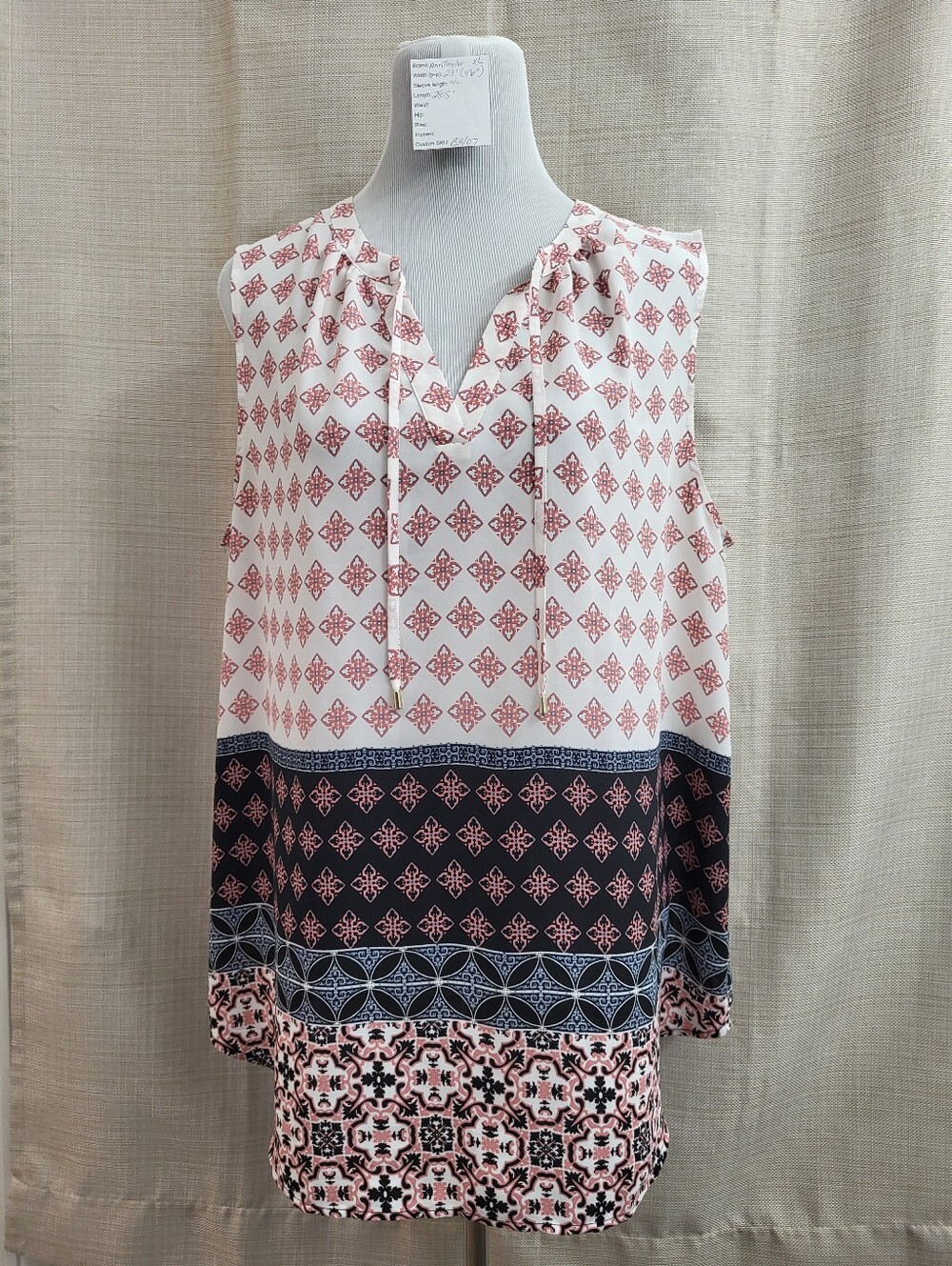 Ann Taylor Women's White Pink Black Floral Geometric Tunic Top Blouse‎ Size XL
